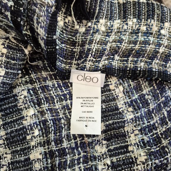 3/$25 scarf / wrap - Picture 7 of 10